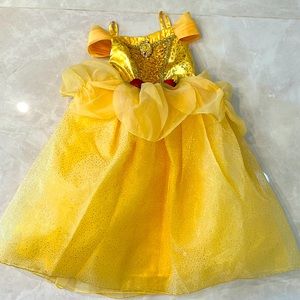 Disney beauty and the beast Belle costume 5/6. Like new. Worn once only!